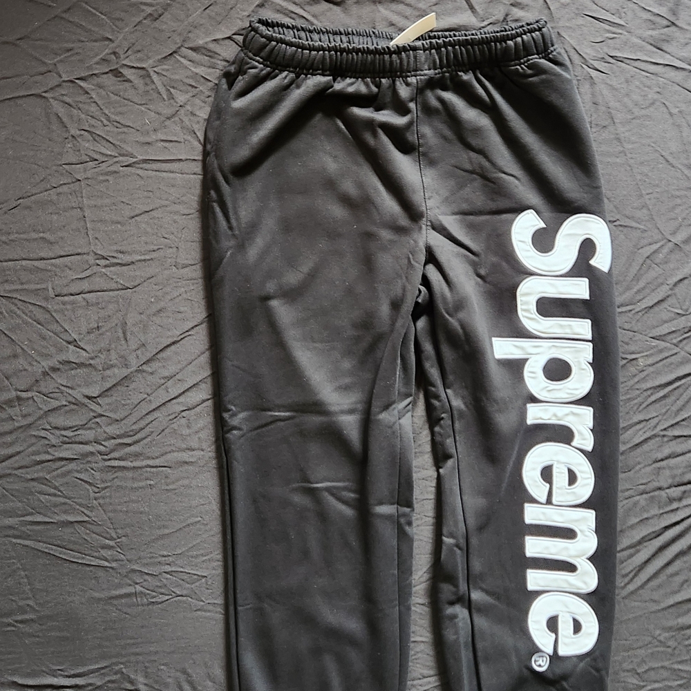 Supreme Black Logo Sweatpants